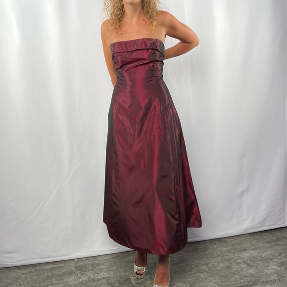 Jessica McClintock for Gunne Sax Strapless Midi Dress Gown in Maroon Size 9 - Picture 1 of 7